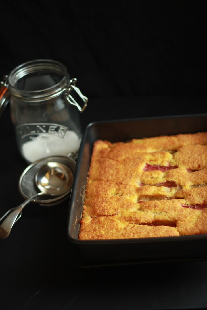 Rhubary Bake