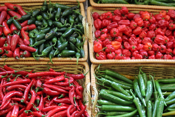 OO&L Market Chillies