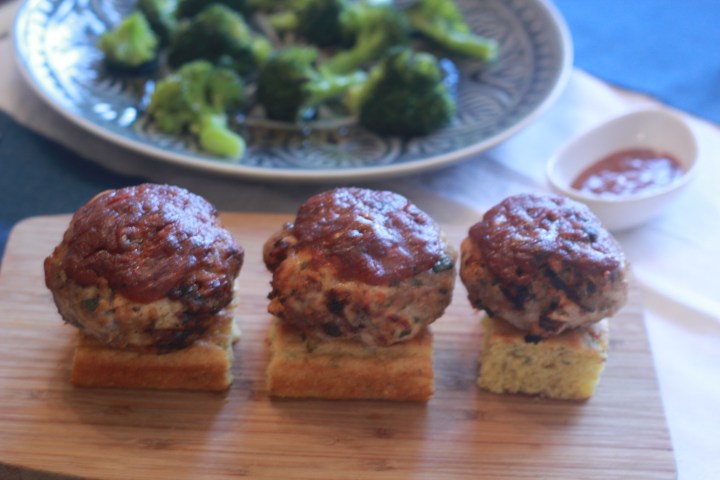 Tex mex Turkey and Pork Burgers