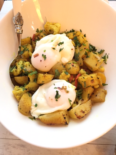 aloo bombay eggs